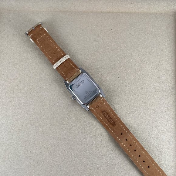 Vintage Swiss Made Coach Pre Owned Tank Shape Silver Tone Quartz Watch - Picture 6 of 8